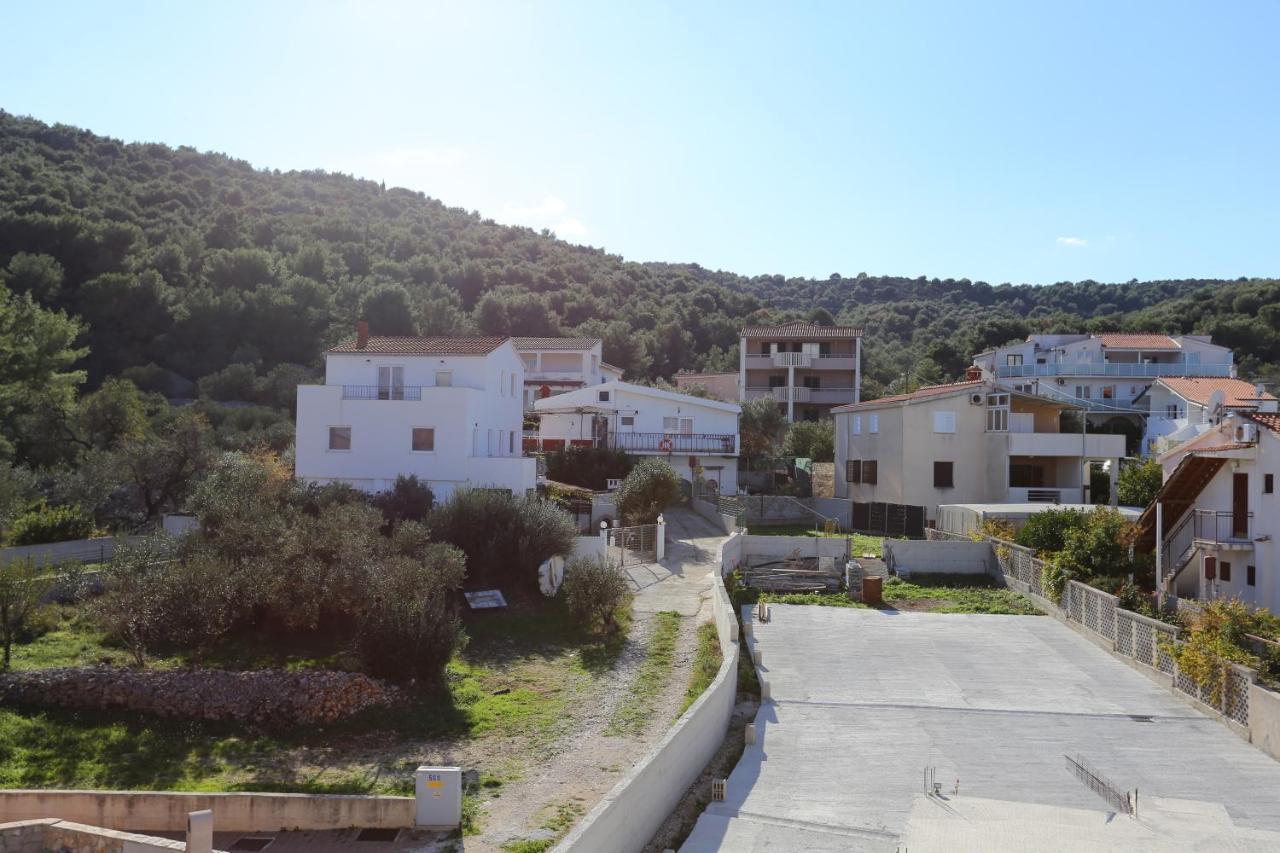 Apartments By The Sea Slatine, Ciovo - 14541 Εξωτερικό φωτογραφία